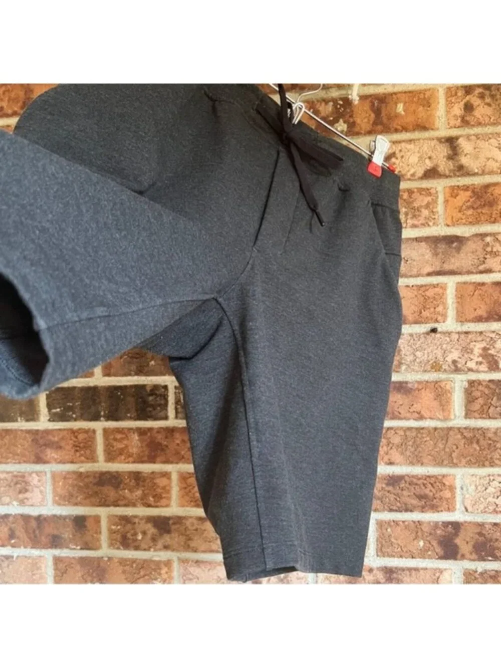 Lululemon  ^ City Sweat Short 9" EUC  M - Picture 4 of 13